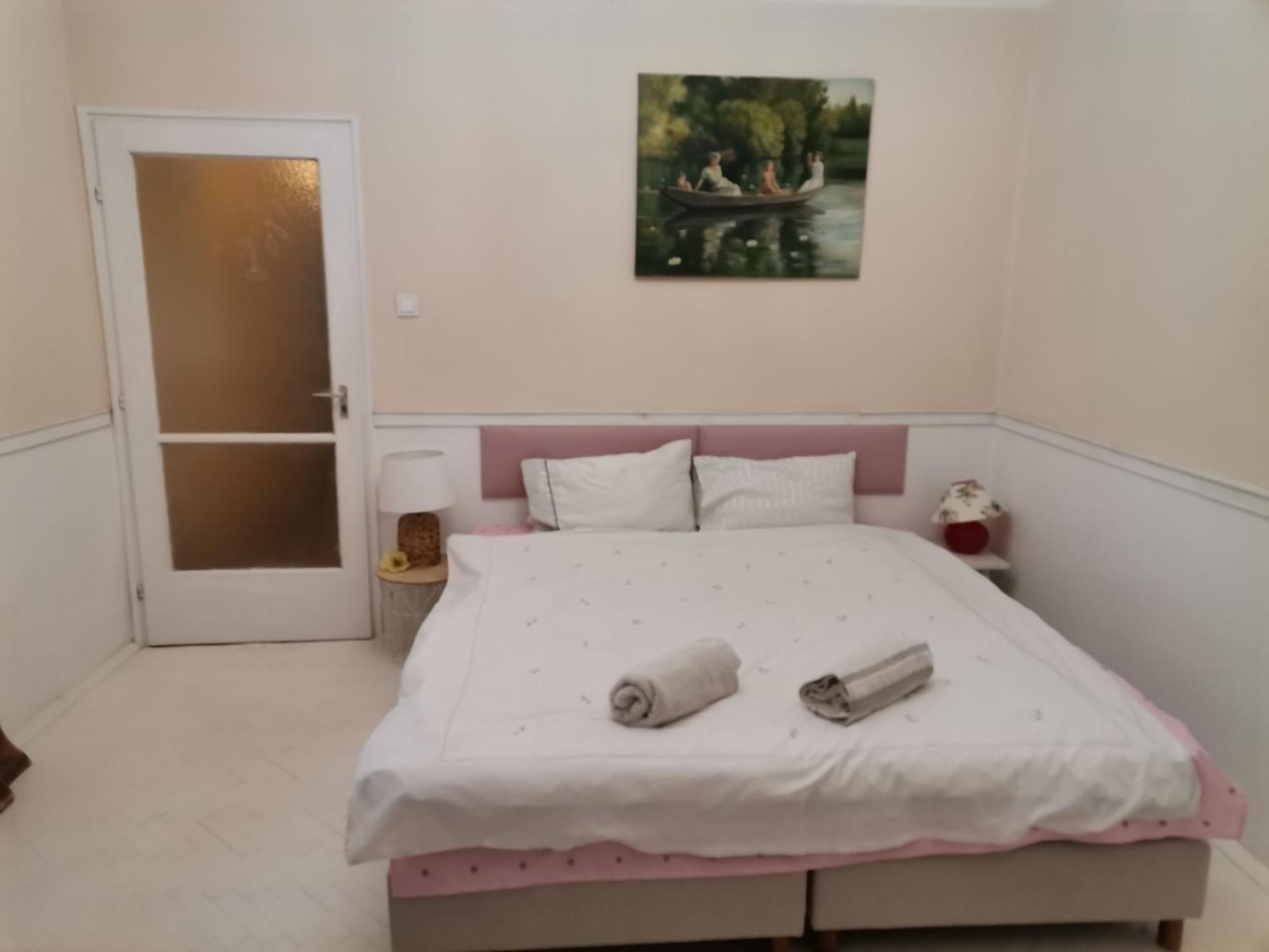 Malomszeg Apartman Pécs Eksteriør bilde